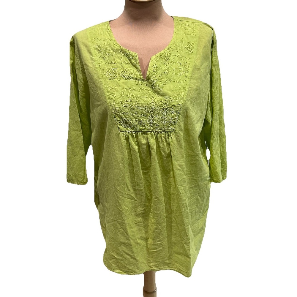 Focus Casual Life Women's Celery Green Tunic Top Size Medium Cotton Embroidered